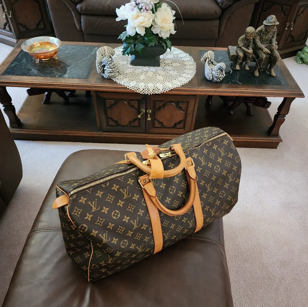 Louis Vuitton "Keepall 50" duffle monogram canvas ♥️Authentic) - Picture 3 of 5